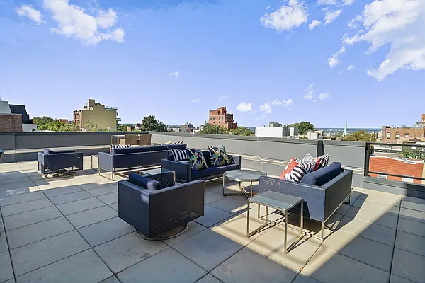 Rented by Daniel Gale Sotheby's International Realty | media 15