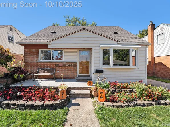 6607 Drexel St, Dearborn Heights, MI 48127