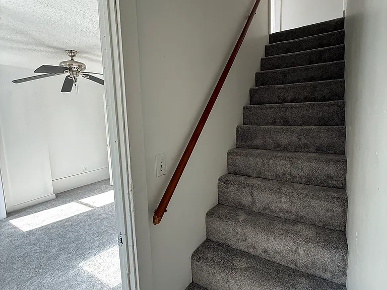 60 Spring St — Photo 4