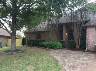 8366 N Wind River Cir, Cordova, TN 38016