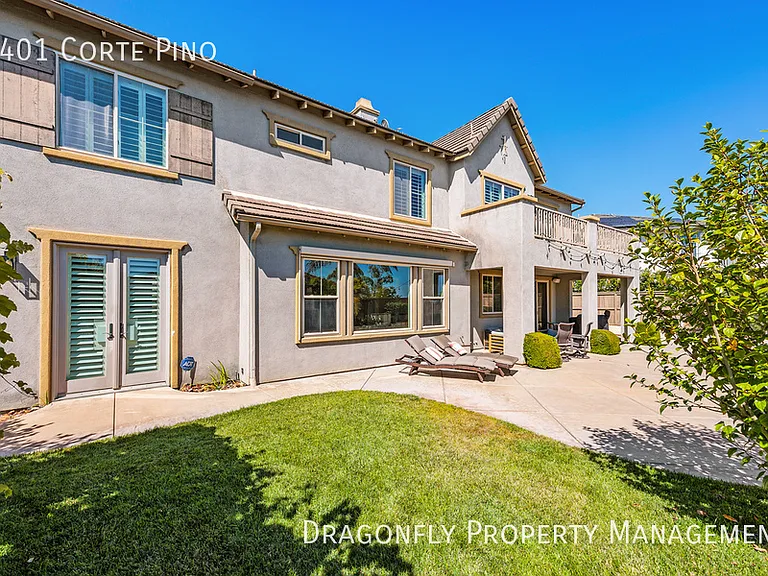 3401 Corte Pino — Photo 32