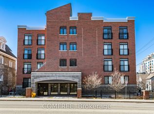 456 King Edward Ave #409, Ottawa, ON K1N0B4