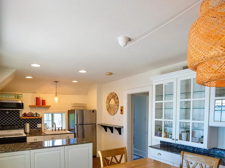 729 Jenifer St #2 — Photo 3