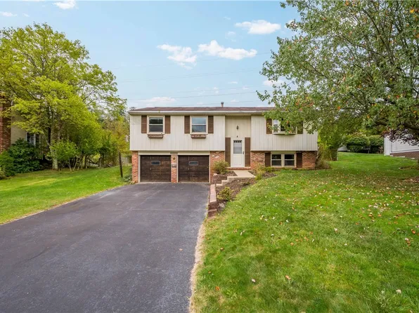 1277 Tidewood Dr, Bethel Park, PA 15102