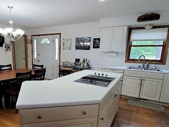 5th image of 14311 Orchard Point Rd