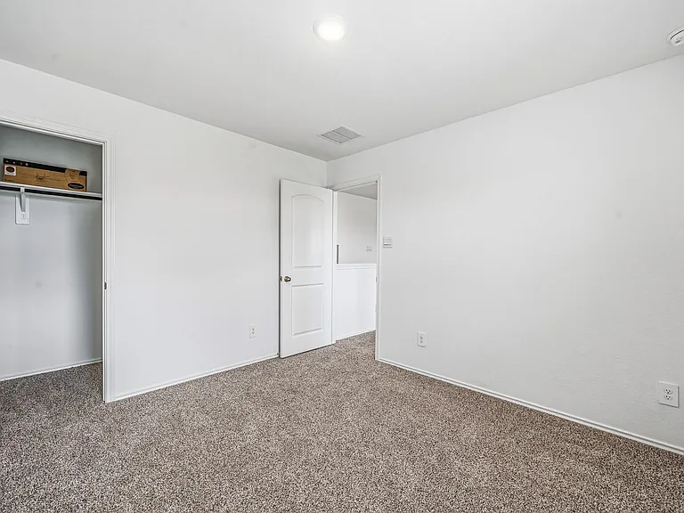 24122 Juniper Heights Dr — Photo 23