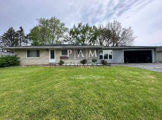 7116 W Armour Ave, Greenfield, WI 53220