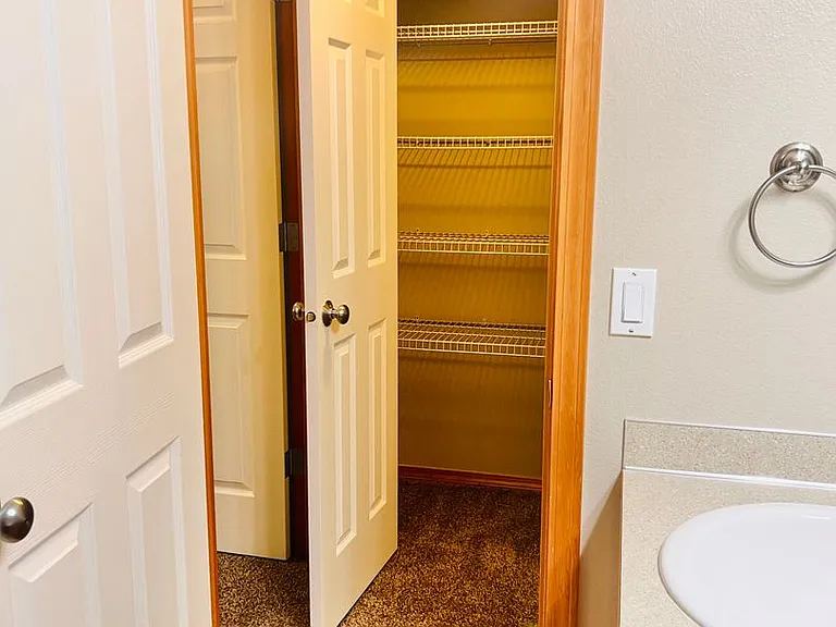 7181 Radius Loop SE — Photo 48