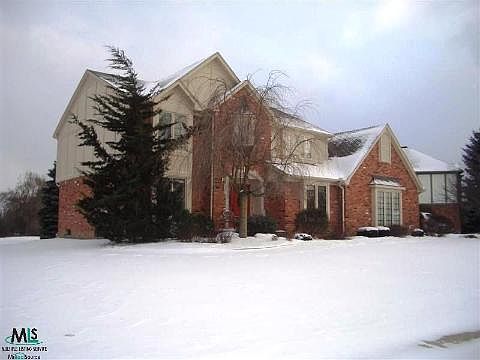 1st image of 4084 Penrose Dr