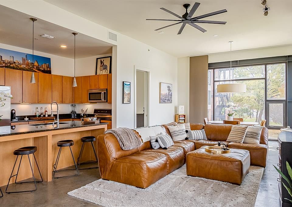 1st image of 2525 S Lamar Blvd APT 207