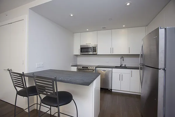 Rented by Highline Residential | media 4