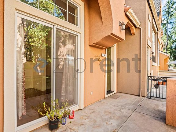 4th image of 4541 Laird Cir