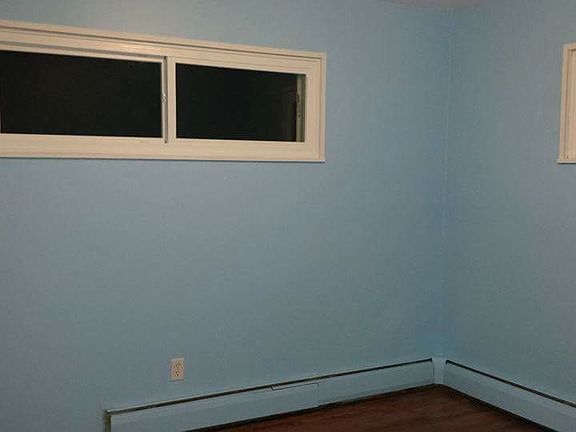 1st bedroom