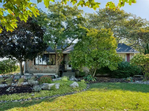 4774 8th Concession Rd, Windsor, ON N0R 1K0