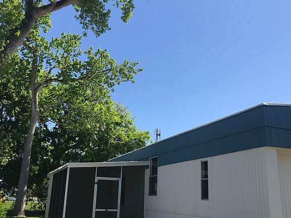 Patio & Screened Porch