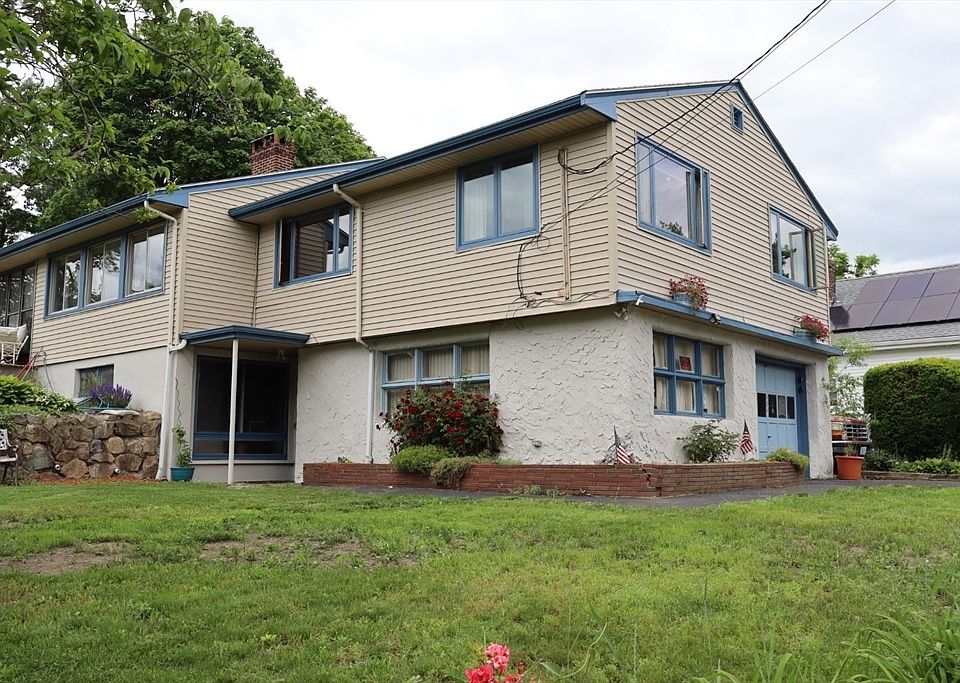 1st image of 22 Burdett Rd