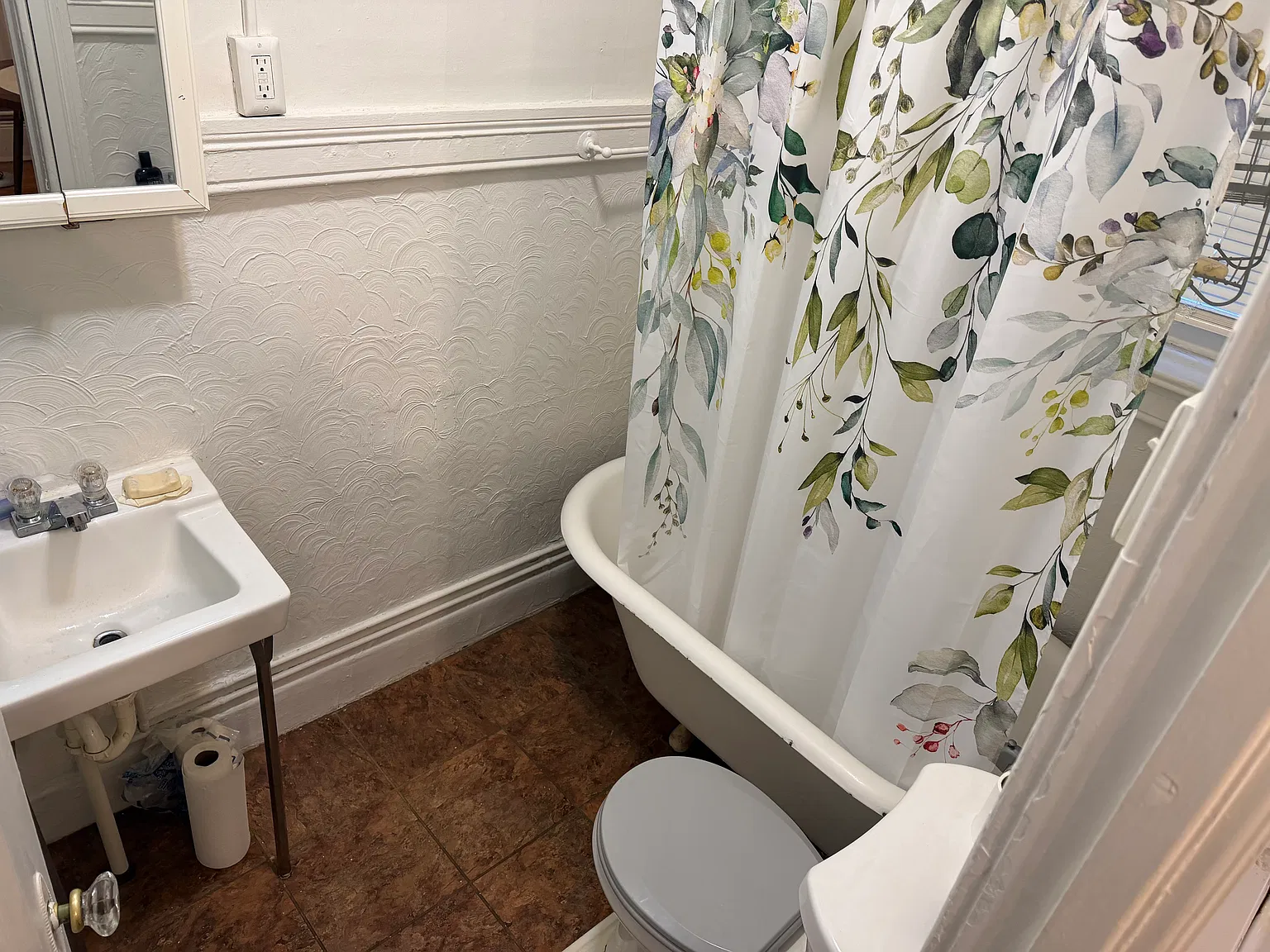 Studio, $800 — Photo 4