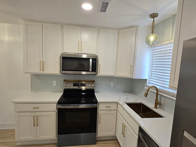 2515 Arkansas Ave #B — Photo 6