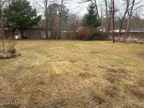 5th image of 118 Putnam Road
