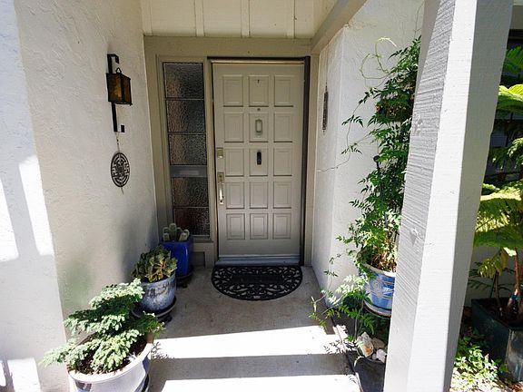 3rd image of 5568 Cribari Cir