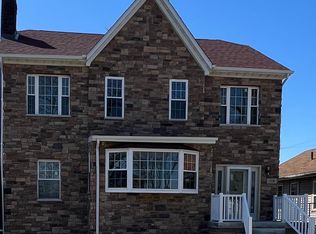 718 Arthur St, Gary, IN 46404