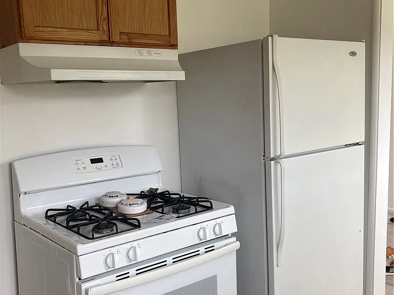 17263 Owen St #1 — Photo 6