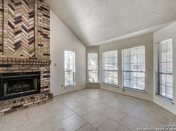 5th image of 11655 Old Hills Ln