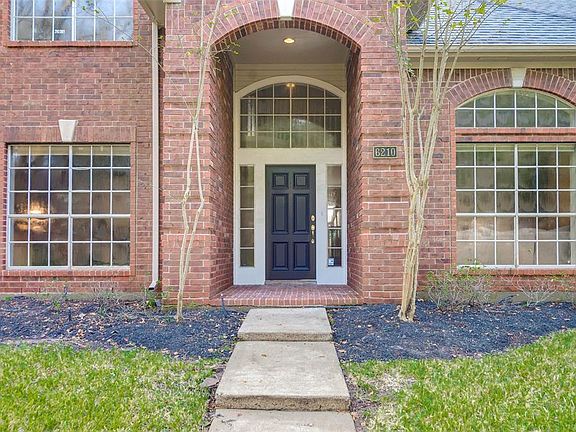 2nd image of 6210 Spencers Glen Way