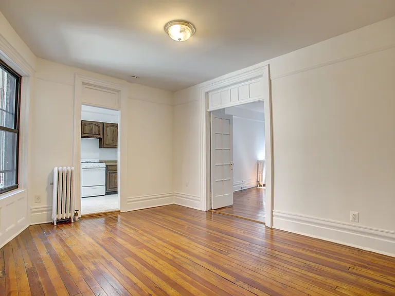230 W 108th St #2D — Photo 1