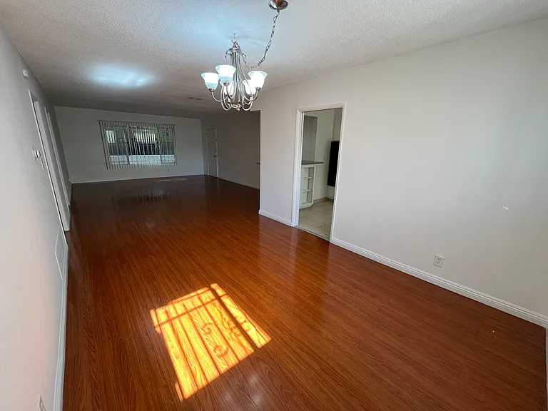 1065 S Holt Ave #2 — Photo 8