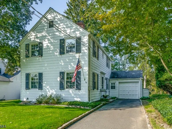 35 Maple St, New Providence Boro, NJ 07974