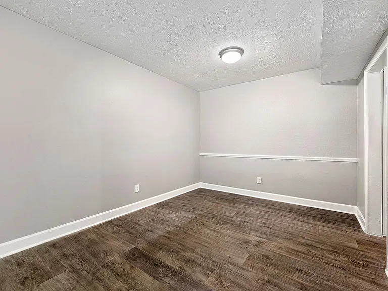 Pines at Lawrenceville Apartments — Photo 41