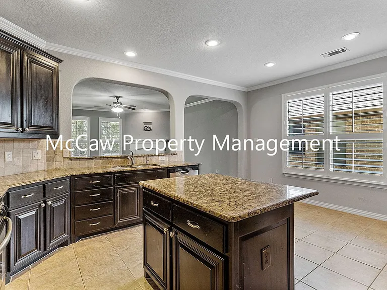 4437 Paula Ridge Ct — Photo 6