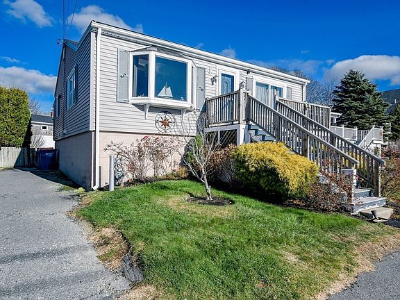 4th image of 58 Bayview Ave