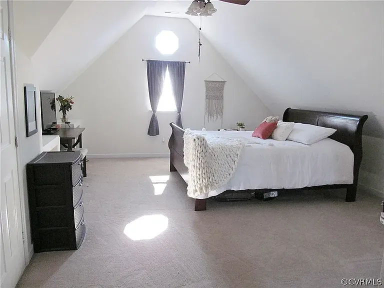3260 Jersey Ct — Photo 18