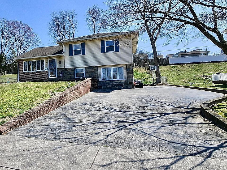 231 Lawrence Rd, Broomall, PA 19008 Zillow