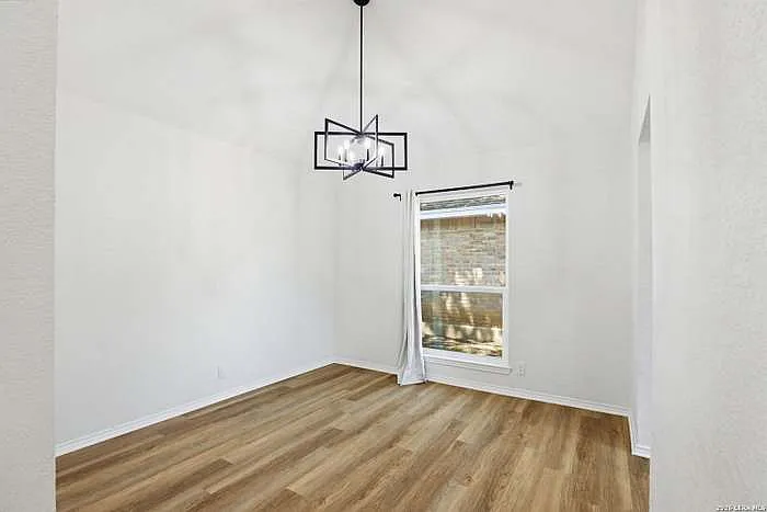 8114 Forest Bow — Photo 10