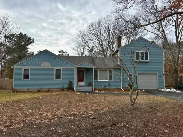 36 Hood Drive, Plymouth, MA 02360
