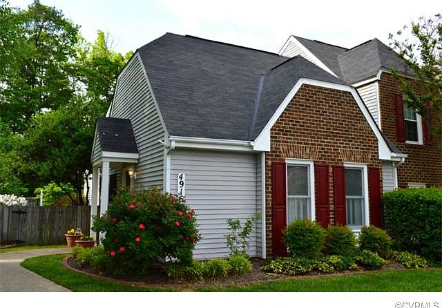 1st image of 4916 Lurgan Pl #4916