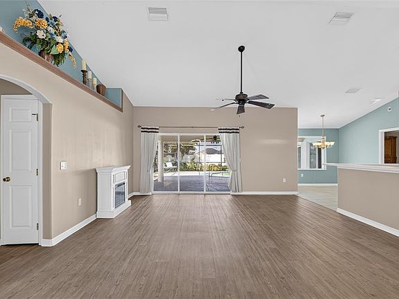 5th image of 8328 SW 56TH TERRACE