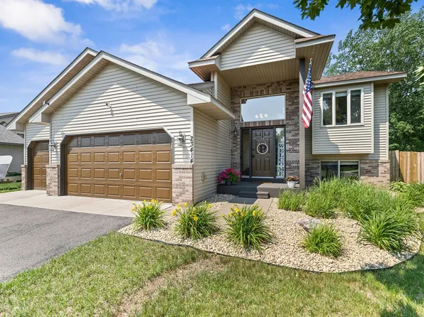 23414 Arrowhead St NW, Saint Francis, MN 55070