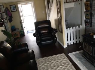 15 Linwood Ave, Wareham, MA 02571