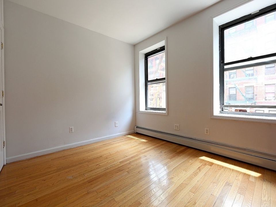 1st image of 109 Madison St #5
