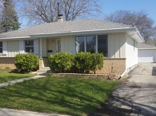 6918 W Brentwood Ave, Milwaukee, WI 53223