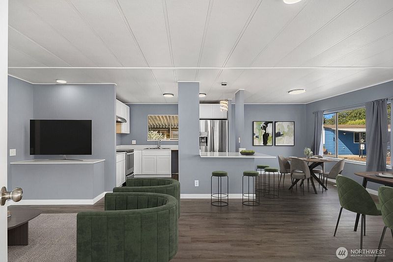4th image of 1402 22nd Street NE #269