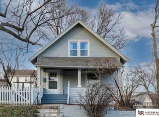2552 Woolworth Ave, Omaha, NE 68105