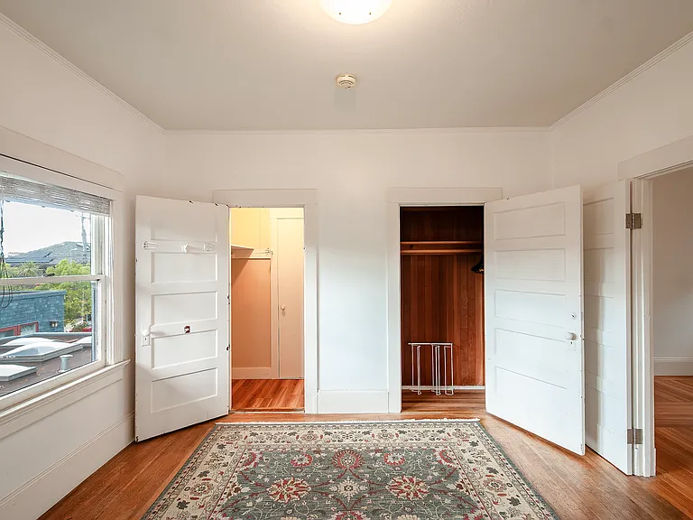 2208 Ward St #C — Photo 11