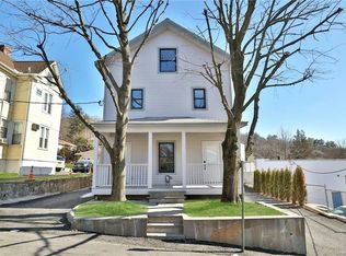 14 Valhalla Pl #2, Valhalla, NY 10595