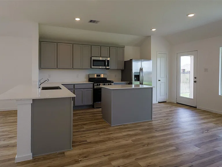 21947 Soldier Butterfly Ct — Photo 9