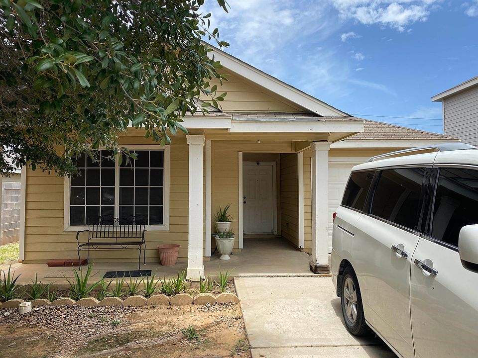 1st image of 1738 Aransas Pass Dr